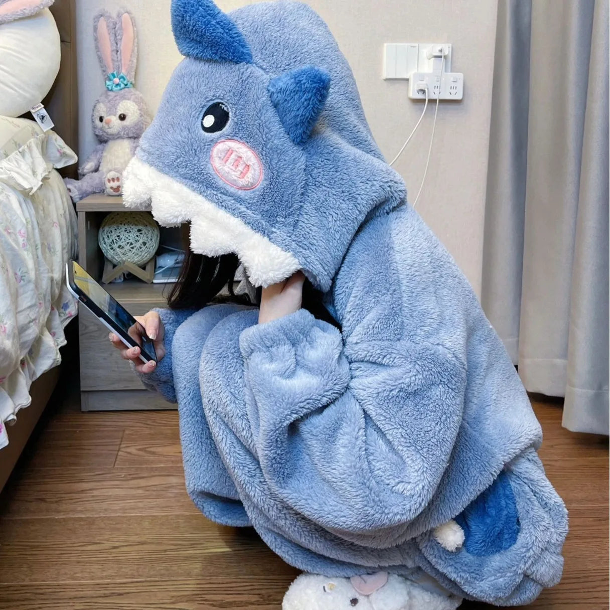 Cute Shark Hooded Onesie for Women – Winter Cosplay Sleepwear